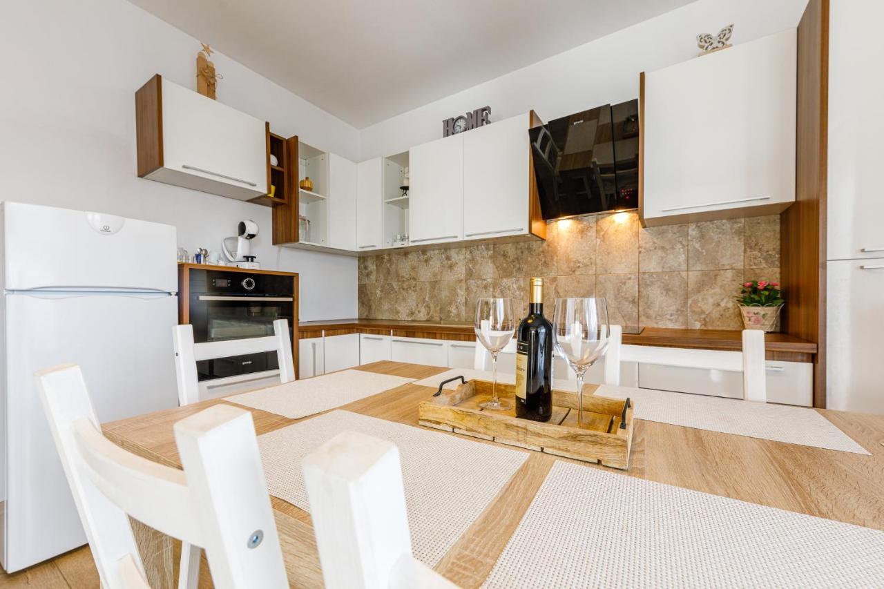 Apartament De Lux Cu Terasa Apartment Timisoara Luaran gambar